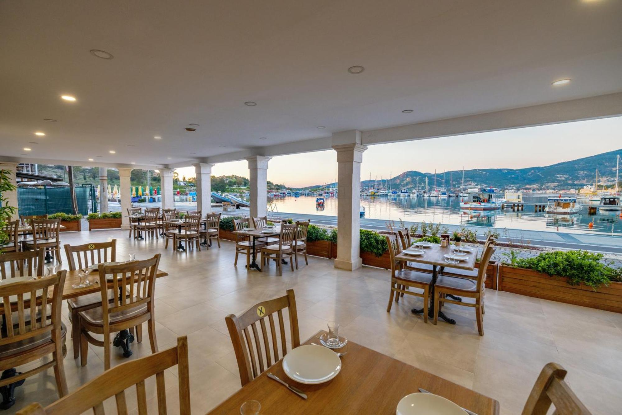 Hanedan Otel Foca Izmir Luaran gambar